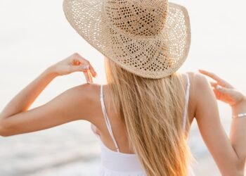 Une femme qui se suffit n’effraie pas l’amour, elle l’élève