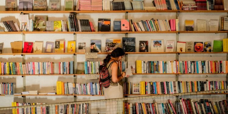 Se tenir droit dans un monde mouvant