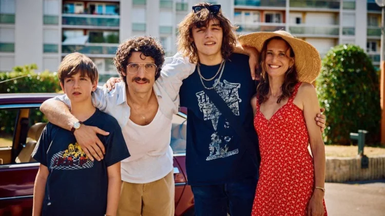 “Juste une illusion” : le nouveau pari sensible de Toledano et Nakache entre adolescence et quête d’identité