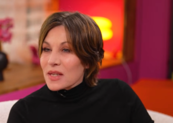 Mathilde Seigner accro aux 12 Coups de midi : une confidence inattendue entre deux projets engagés